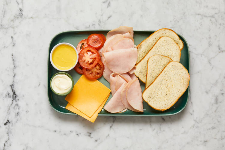 Build Bar & Sandwiches