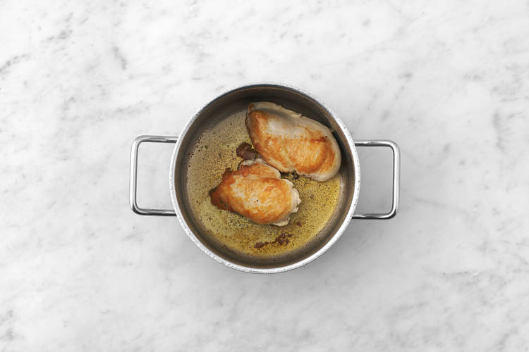 Hähnchen anbraten