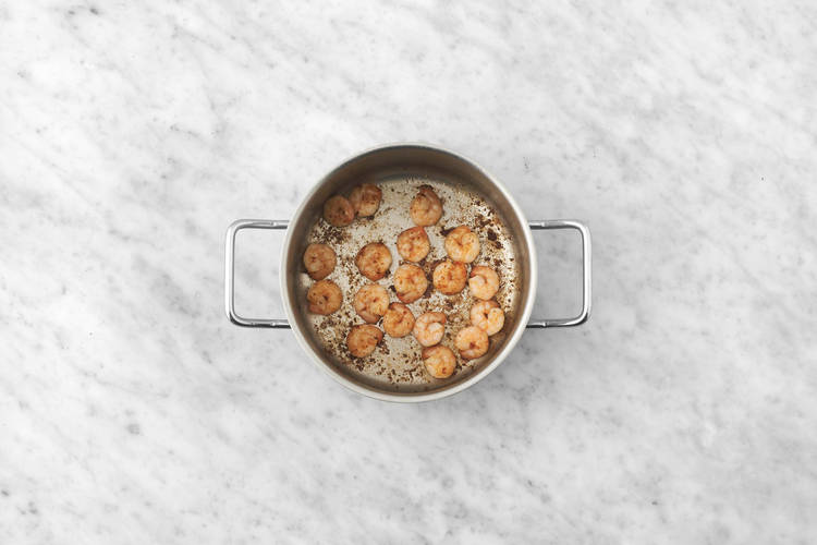 Cocina los langostinos
