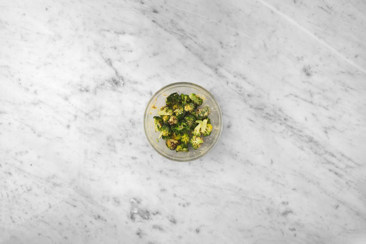 Broccoli herausnehmen