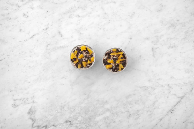 Server overnight oats