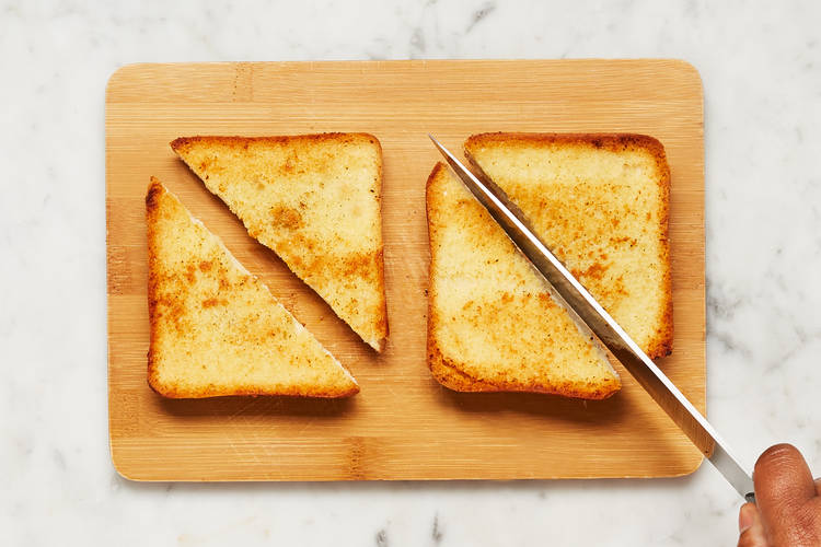 BAKE RAVIOLI & TOAST BREAD