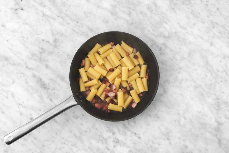 Mantecare la pasta