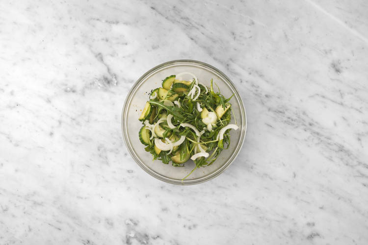 Prepara la ensalada