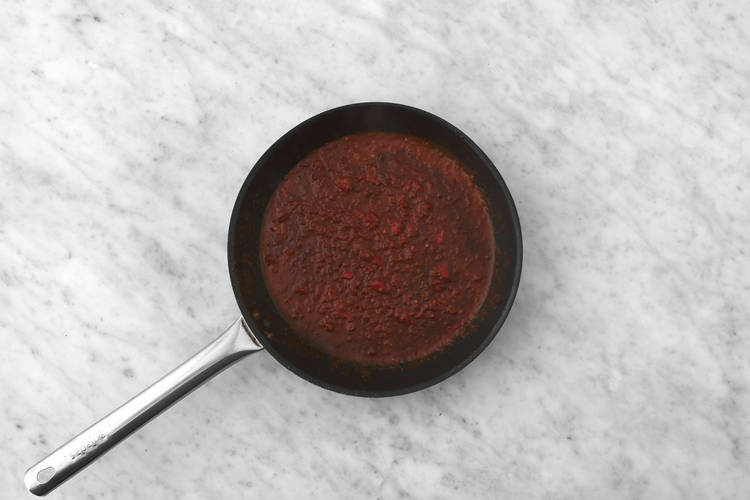Preparare la salsa diavola