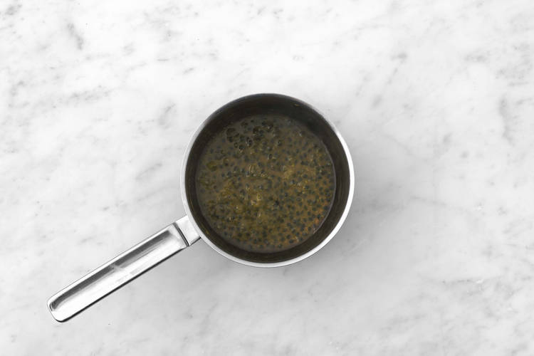 Lav passionsfrugtsirup