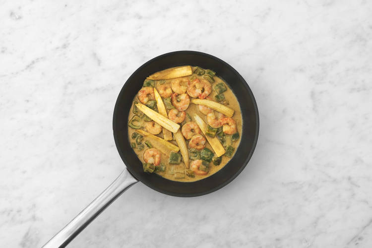 Simmer the Prawns