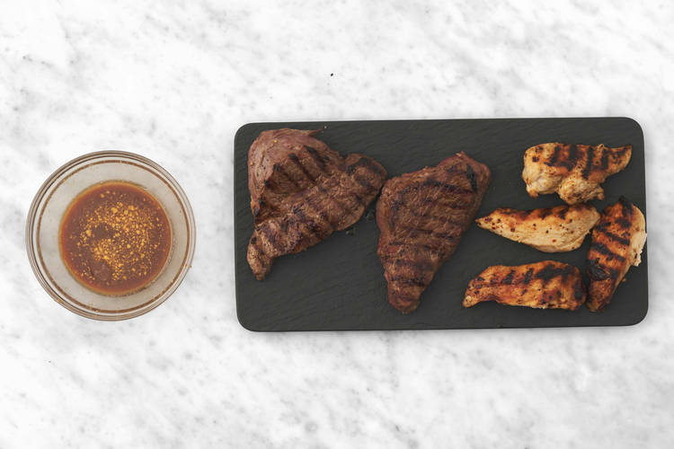 Grilla kött