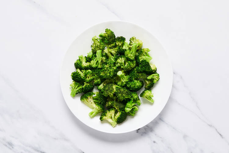 Blanch broccoli