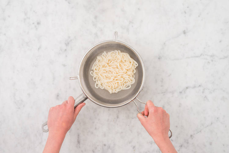 Cook the veg & noodles