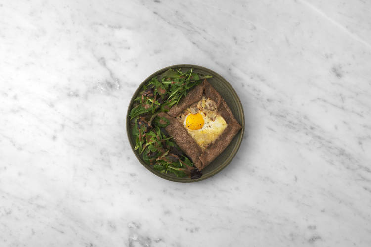 C'est en mangeant que l'on devient forgeron