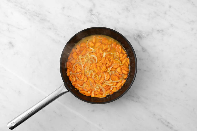Fry the vegetables