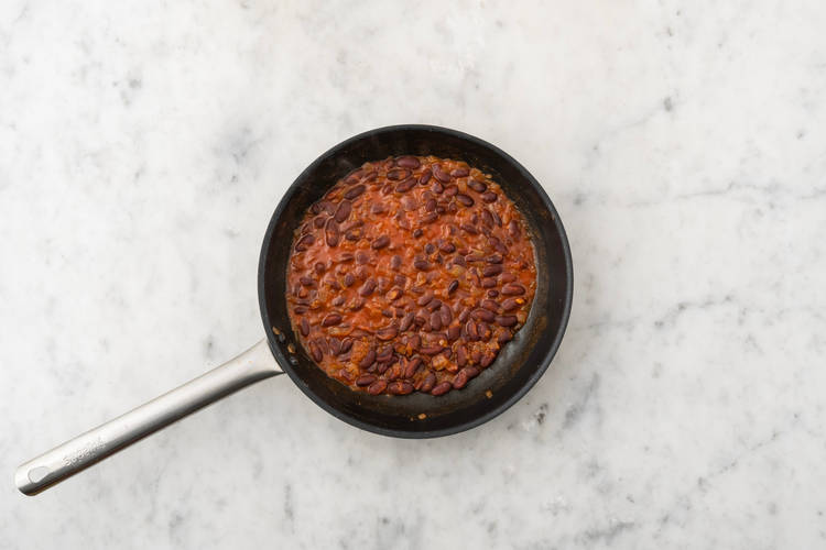 Make the chilli