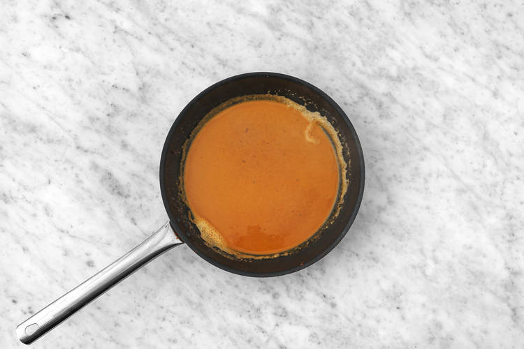 Make the curry sauce