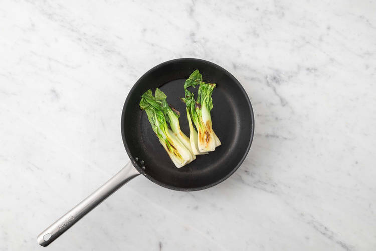 Fry the Pak Choi