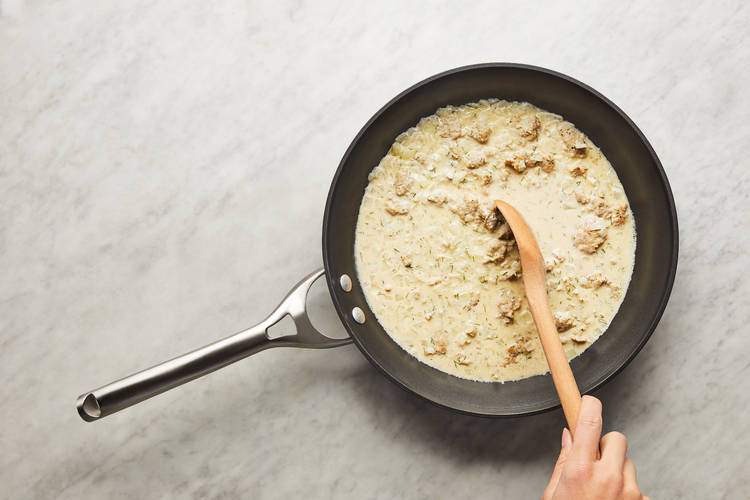 COOK SAUSAGE & SAUCE