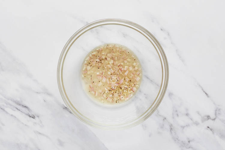 Make shallot vinaigrette
