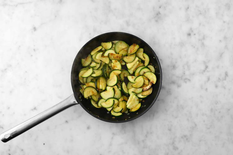 Saltea las verduras