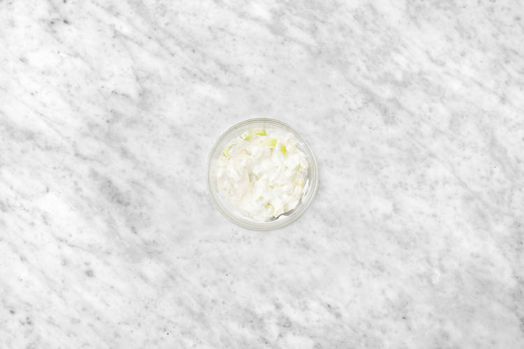 Mix the Tropical Yoghurt