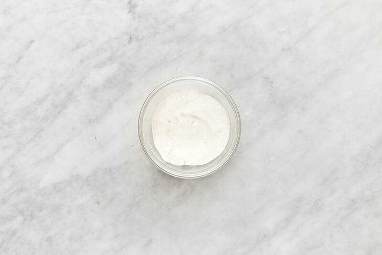 Préparer la mayo citronnée