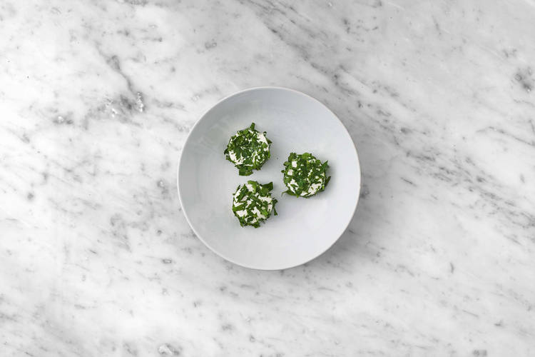 Ziegenkäse vorbereiten