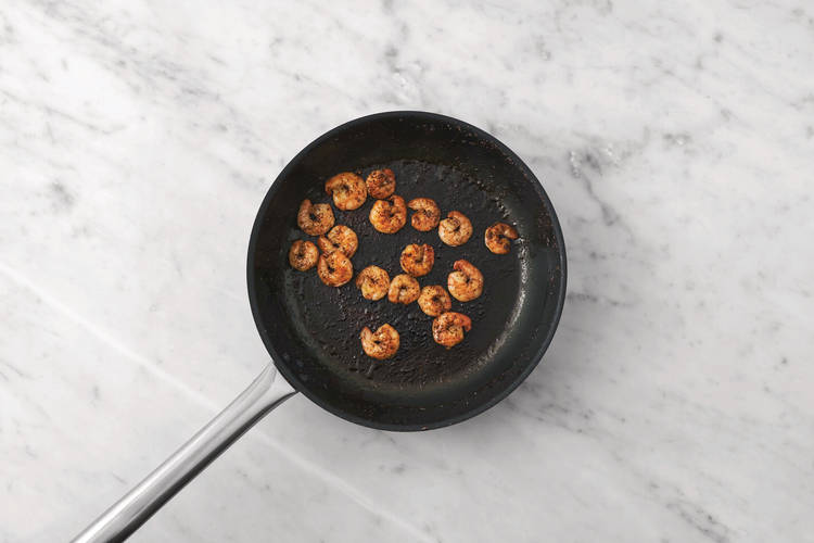 Cook the prawns