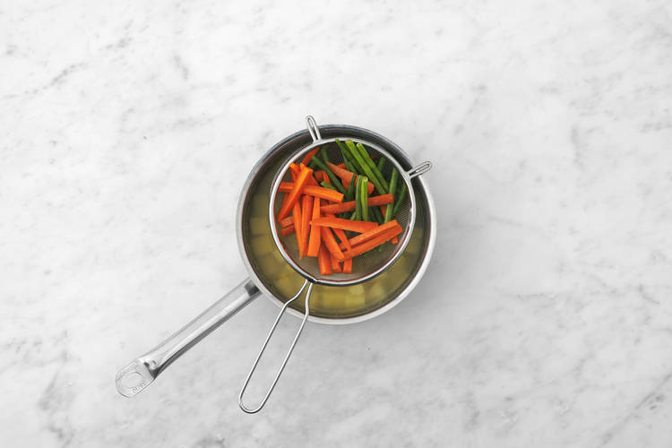 Steam the veggies & finish the mash