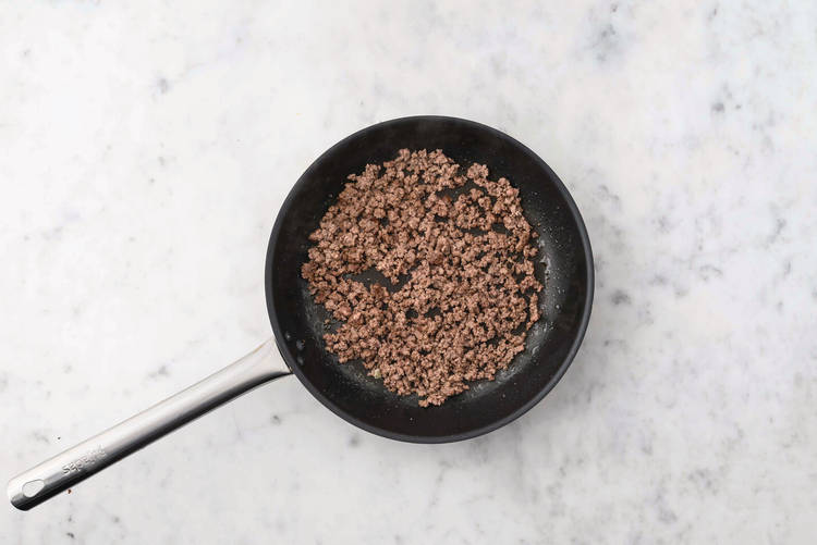 Cook the plant-based mince