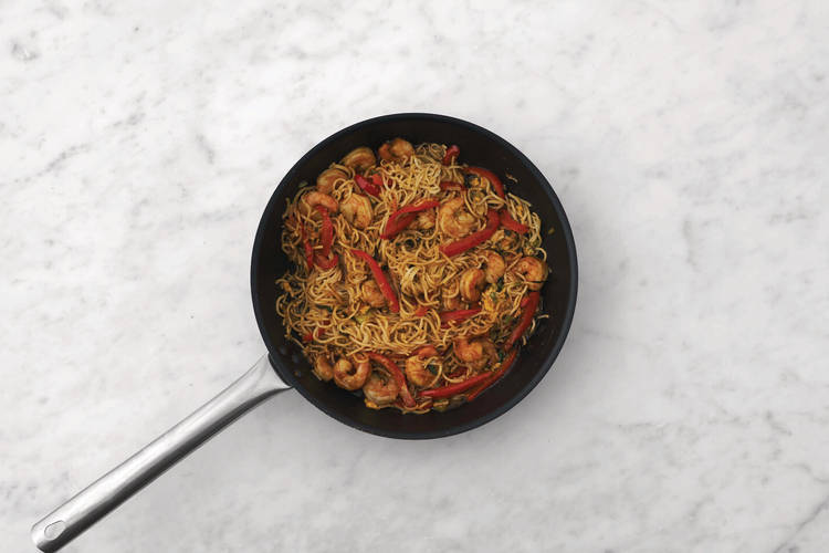 Cook the prawns