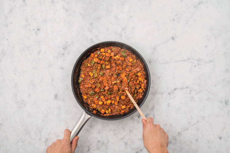 Cook the lentil filling