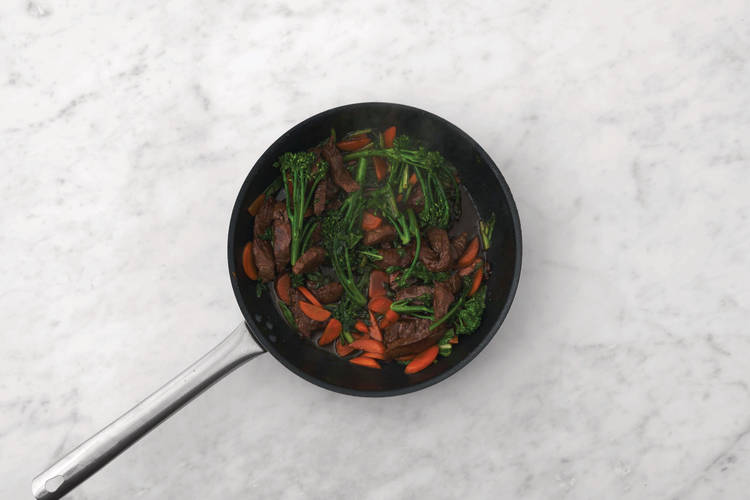 Cook the beef & veggies