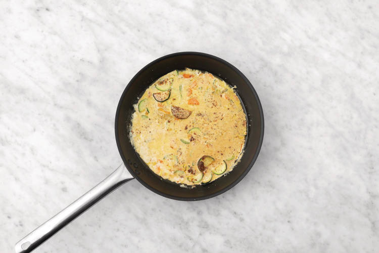 Make the curry sauce