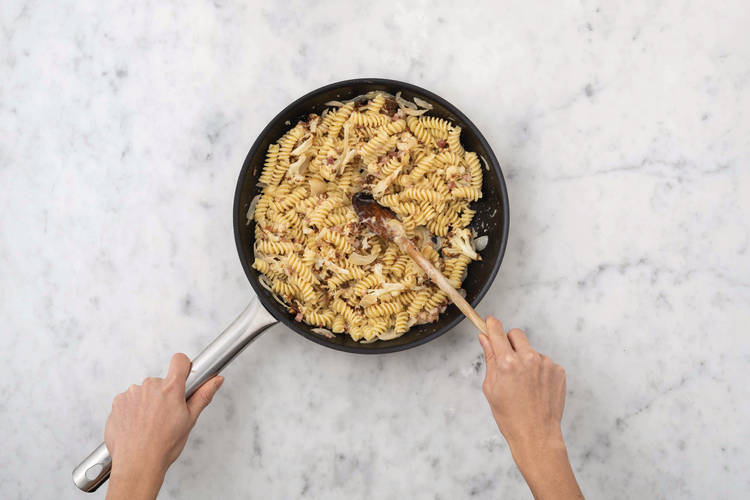 Make the creamy sauce