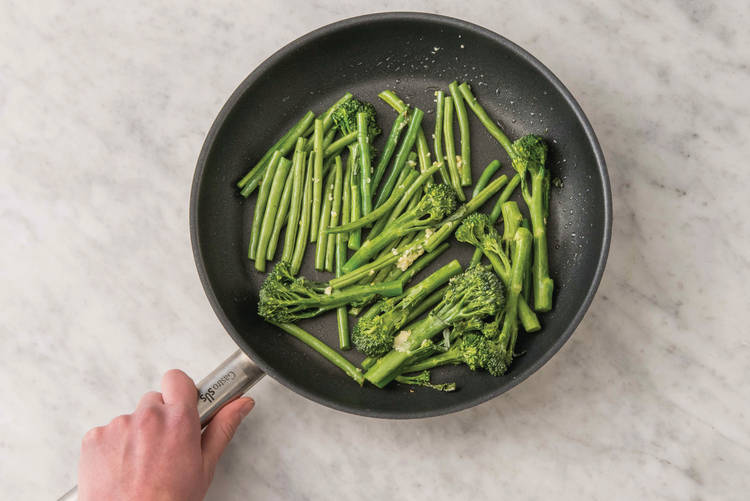 Cook the garlic veggies