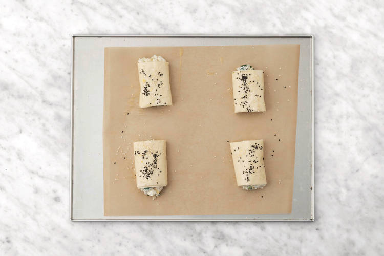Assemble & bake the rolls