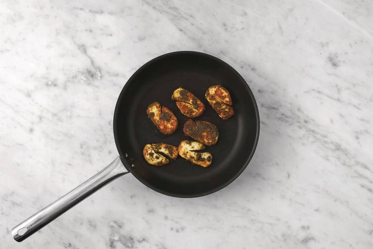Cook the halloumi