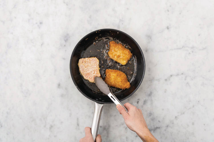 Cook the pork schnitzel 