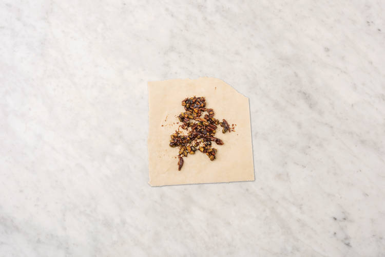 Make the candied almonds