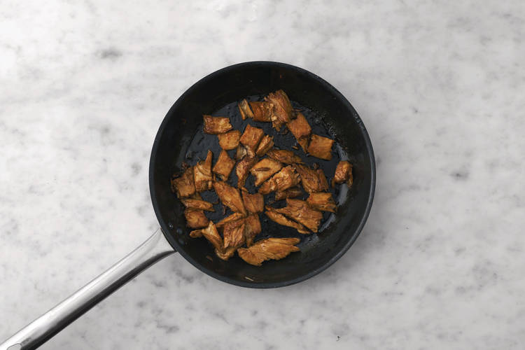 Cook the plant-based chick'n strips