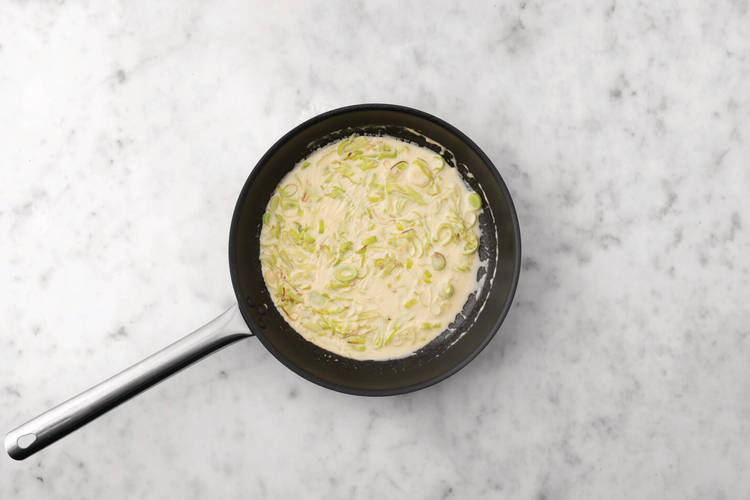 Make the creamy leek sauce