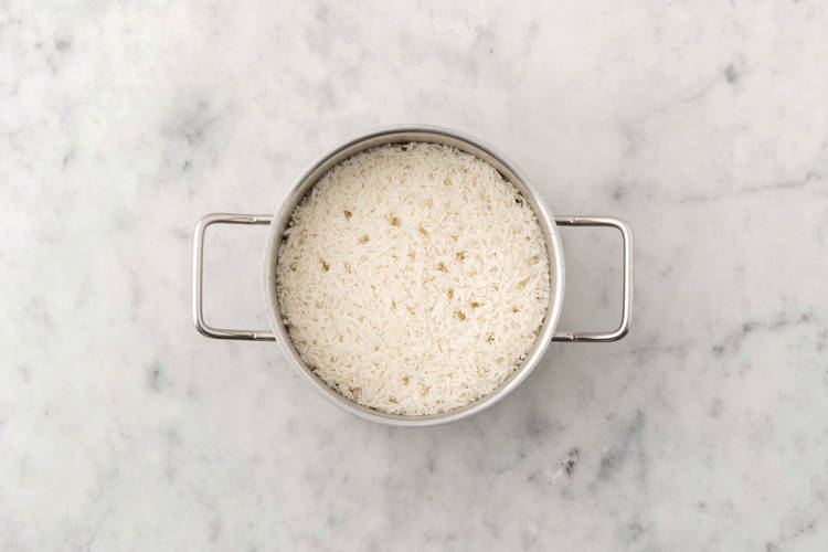 Cook the rice