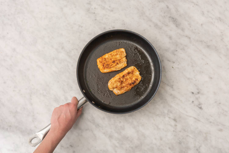 Cook the fish & sauce
