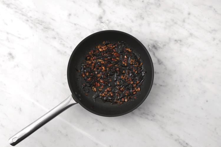 Make the bacon jam