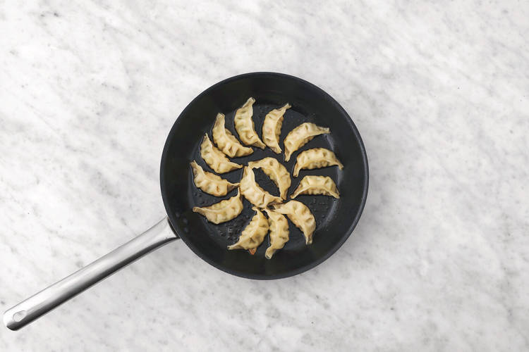 Cook the wontons