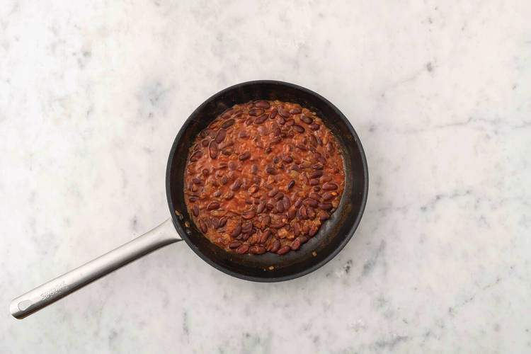 Make the chilli
