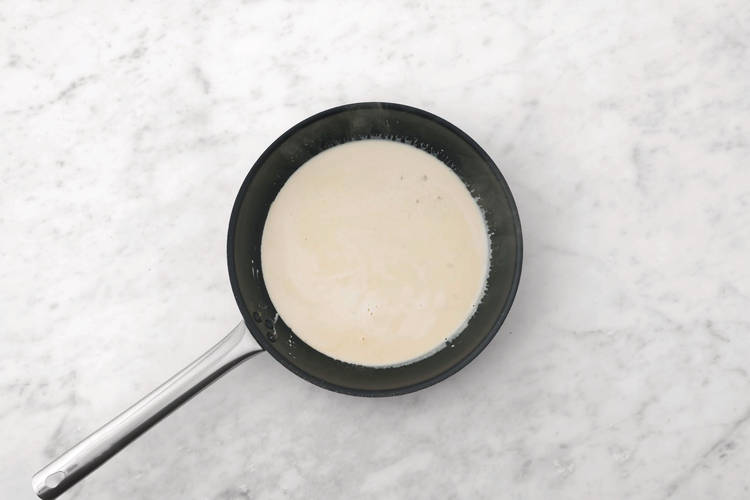 Make the coconut sauce