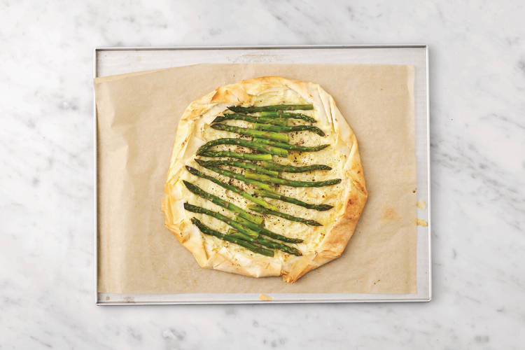 Bake the tart