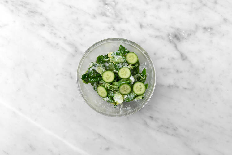 Salat zubereiten