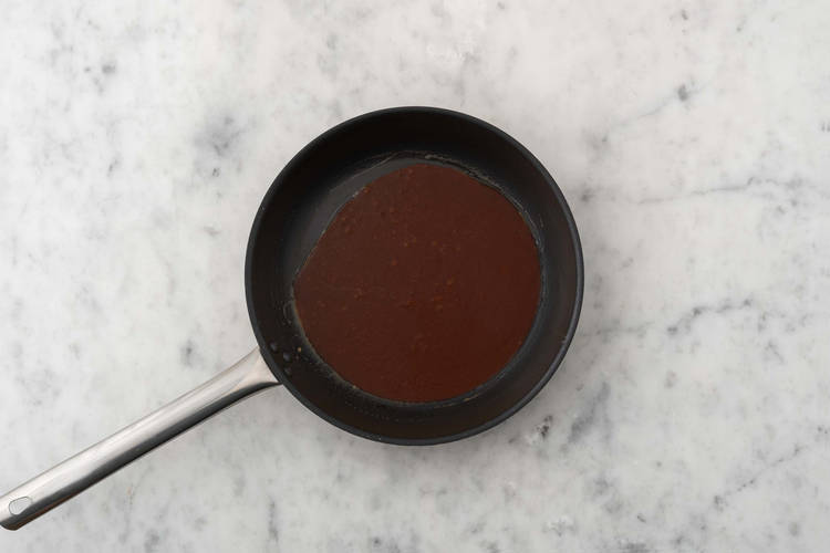 Préparer la sauce de cuisson