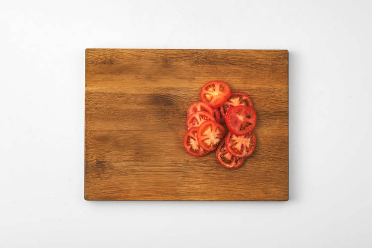 Tomate schneiden